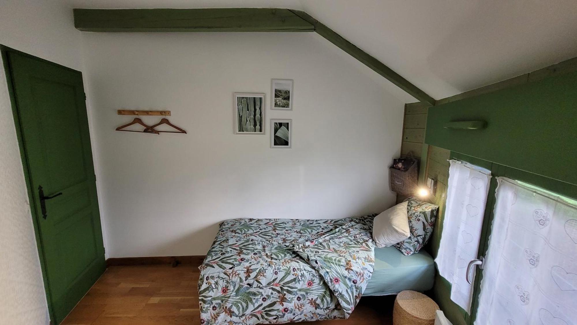 La Maison Ronde Et Ses 2 Cahutes Monthoiron ภายนอก รูปภาพ