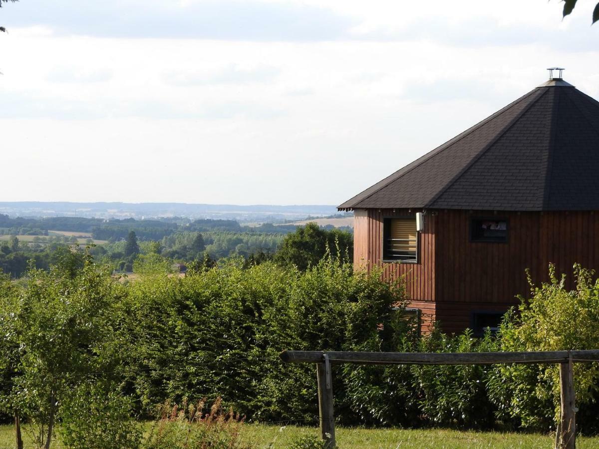 La Maison Ronde Et Ses 2 Cahutes Monthoiron ภายนอก รูปภาพ